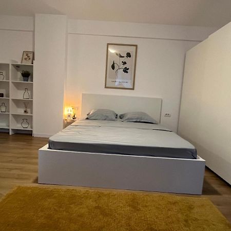 Sky Residence Airport Otopeni 12 Dış mekan fotoğraf